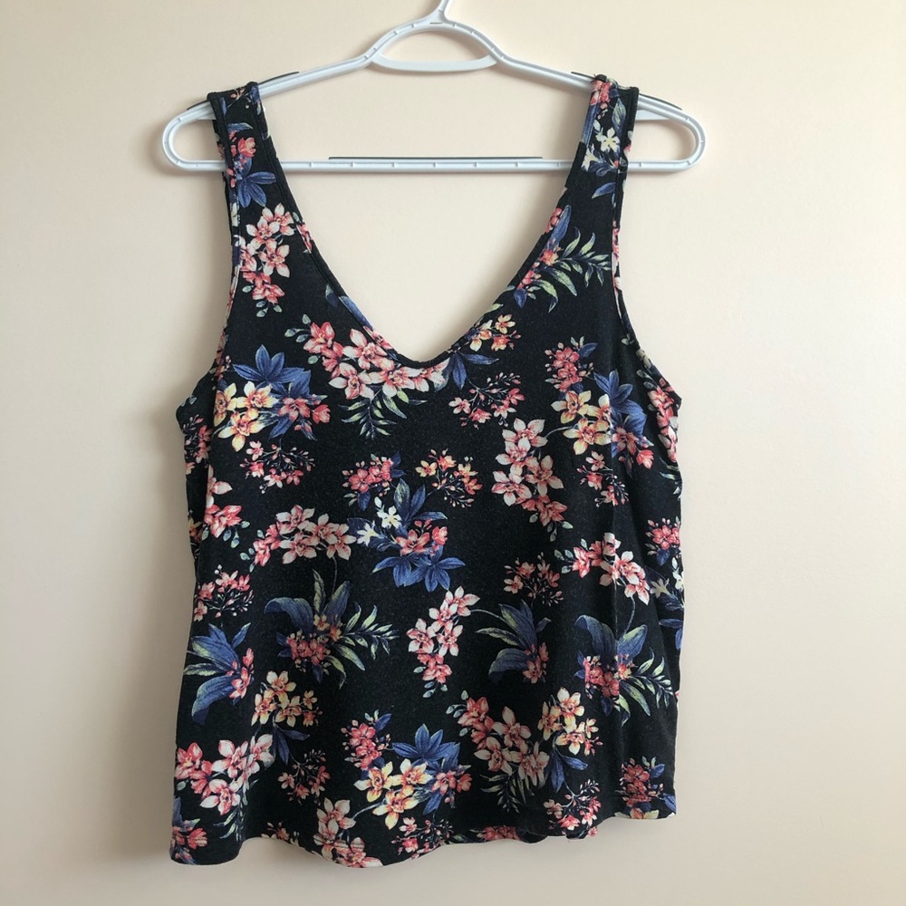 Floral V-Neck AE Tank